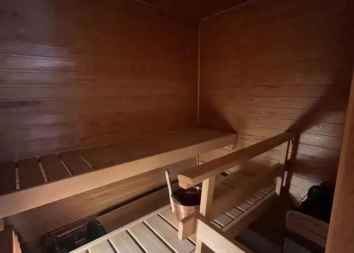 Gem Of Vuosaari - Private Sauna, Free Parking And Wifi, Walking Distance From Metro הלסינקי