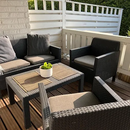 Gem Of Vuosaari - Private Sauna, Free Parking And Wifi, Walking Distance From Metro